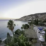 Columbia 5*