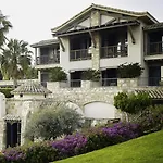 Hotel Columbia