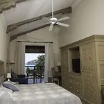 Columbia Hotel 5*