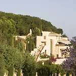 Hotel Columbia