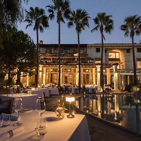 Hotel Columbia